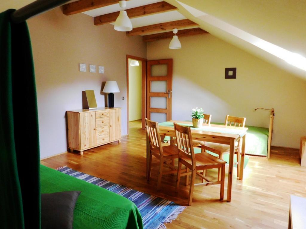Strzegom Apartament-Pokoje Exterior foto